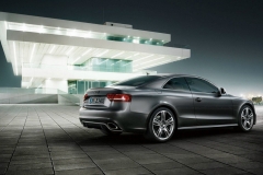 Audi-RS5-11