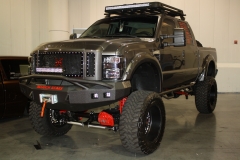 Lifted-GMC-Trucks-8